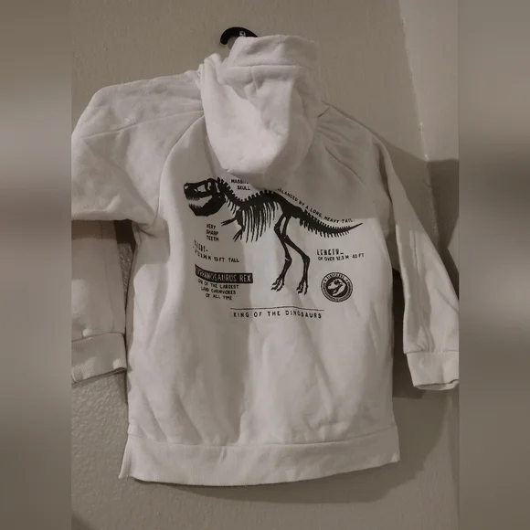 2 piece boys off-white jogger set - Picture 3 of 8